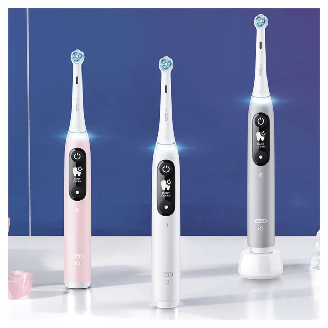 Oral-B iO 6 Elektrische Tandenborstel Wit & Roze Duoverpakking