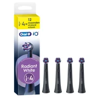 Oral-B iO opzetborstel verpakking, met de claim Radiant White voor wittere tanden vanaf dag 1 door het verwijderen van oppervlakkige verkleuringen.