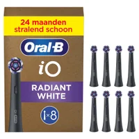 Oral-B iO Radiant White verpakking met 8 opzetborstels voor volwassenen.