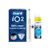 Oral-B iO2 elektrische tandenborstel met verpakking, met de claim van 100% meer tankplak verwijdering, zelfs op moeilijk bereikbare plaatsen.
